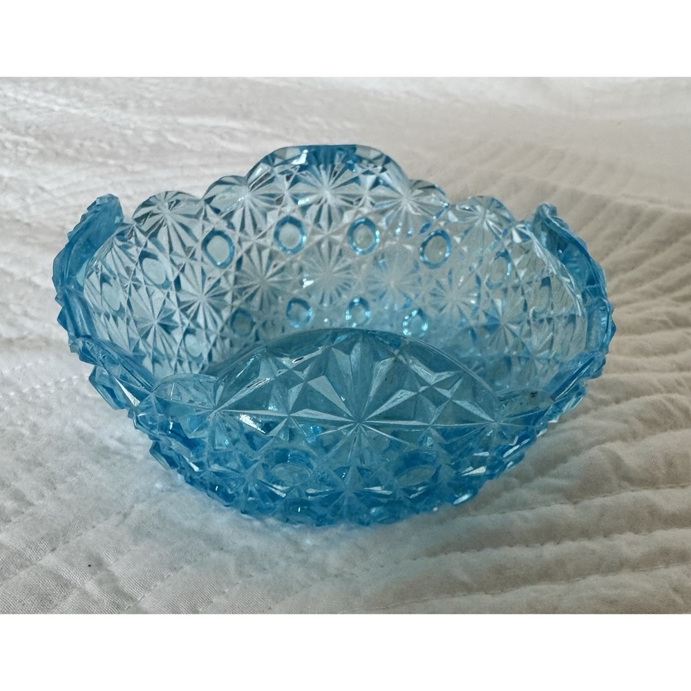 Vintage Aqua Blue Glass Daisy And Buttons Curved Edges Trinket Candy Dish Small